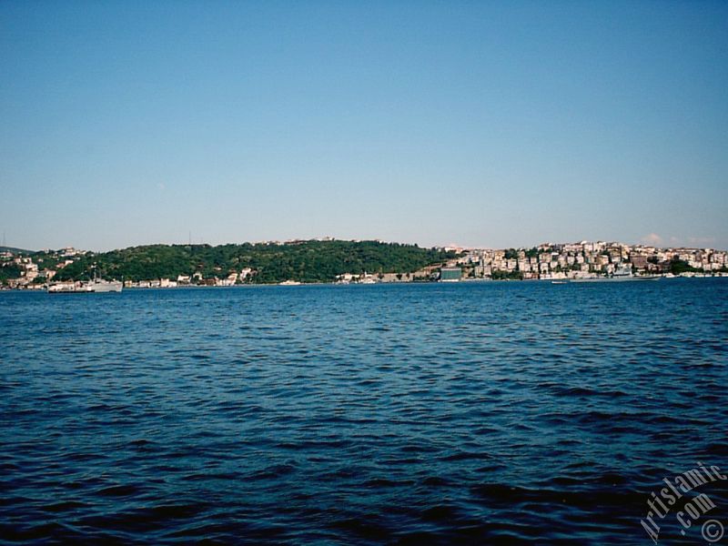 View of Uskudar coast from a park at Besiktas shore in Istanbul city of Turkey.
